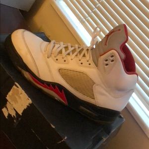 Nike air Jordan retro 5 fire red (grey tongue)